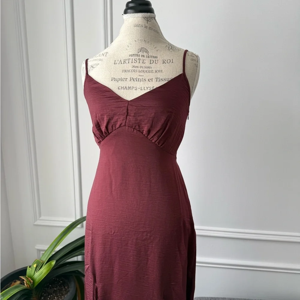 Betsey Johnson Burgundy Midi Dress - Picture 3 of 9